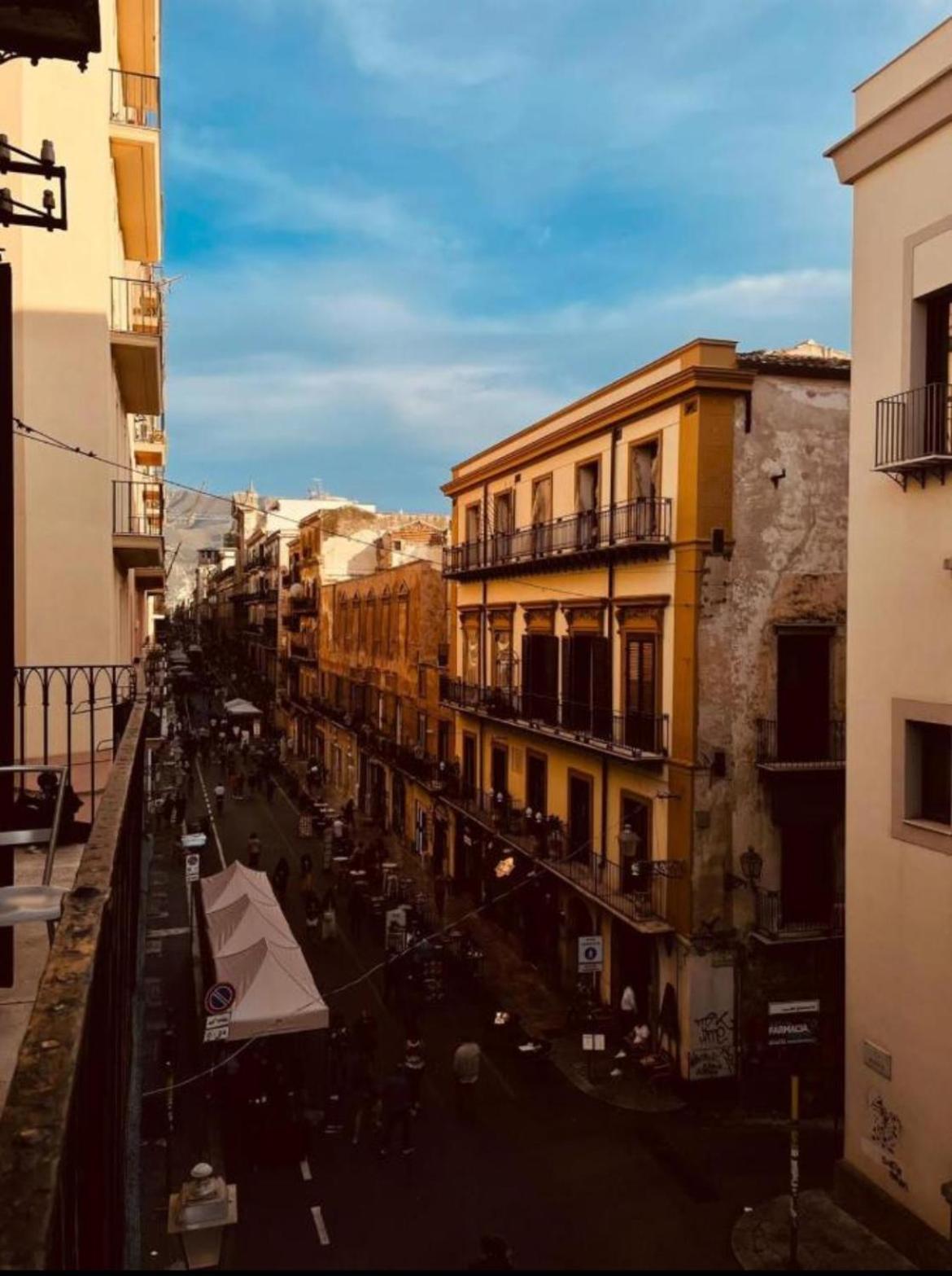 Maqueda Vibes Appartement Palermo Buitenkant foto